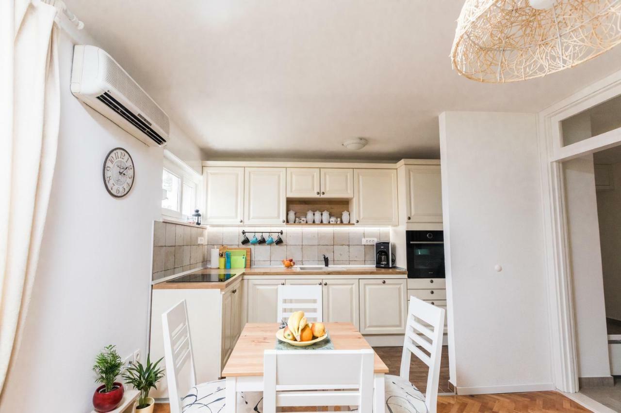 Apartament Martha Split